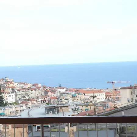 Incantevole Con Box Auto * San Remo