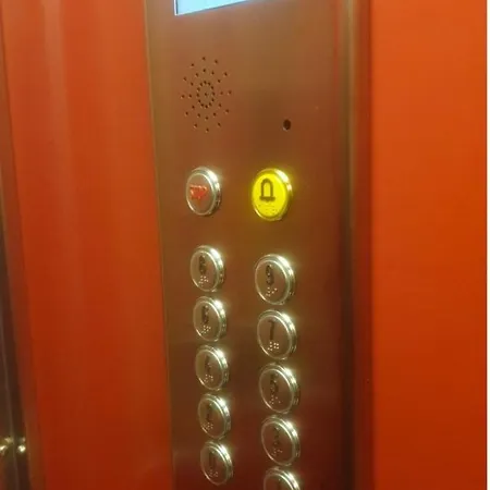 Apartamento Incantevole Con Box Auto