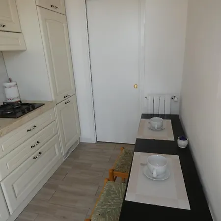 Incantevole Con Box Auto Apartamento